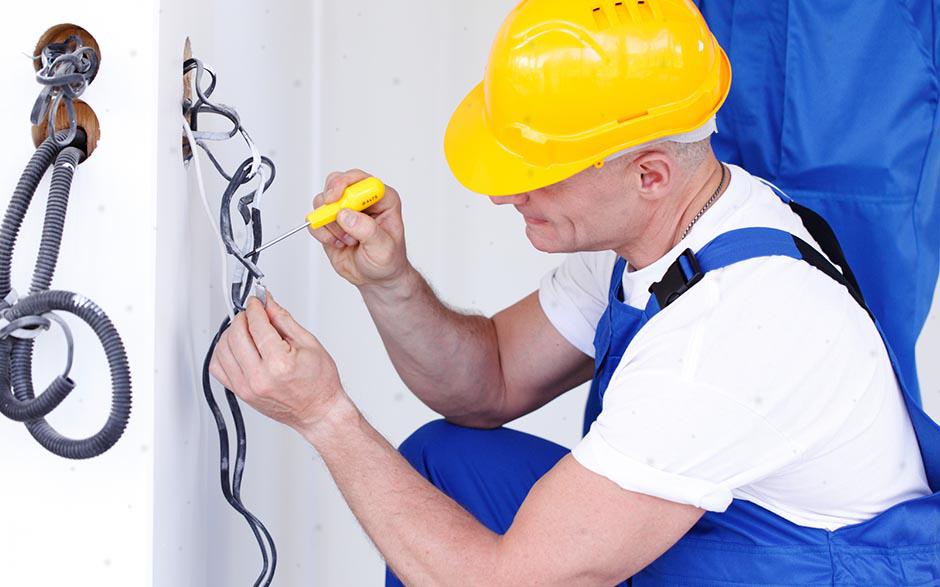 recherche électricien Bagnolet